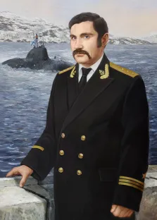 Мужской портрет в образе моряка на фоне сопок Северодвинска, художник Антонина